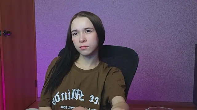 LilithStrangfor Live XXX-chat