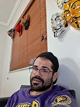 Zander823 webkamerás műsora