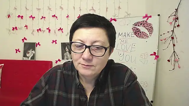 XXX chat uživo modela EmilyL0ve