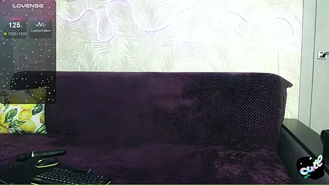 Millanorze Live XXX-Chat