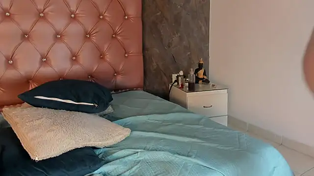 lily_rose1 Obrolan Langsung XXX