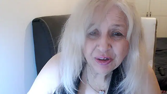 SusiLifeXXX Live XXX-chat