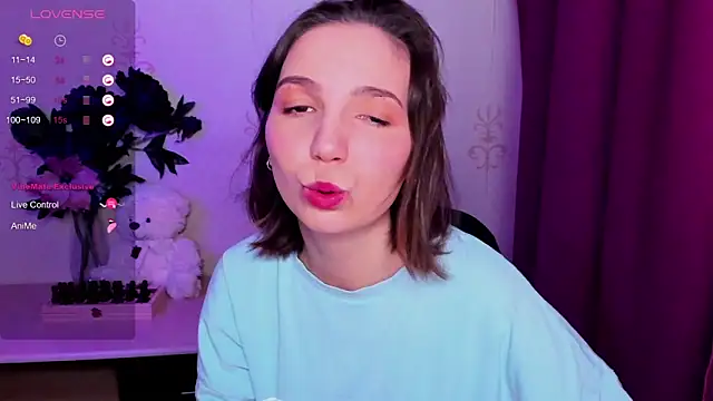 KindHazelHere_ Live XXX-Chat