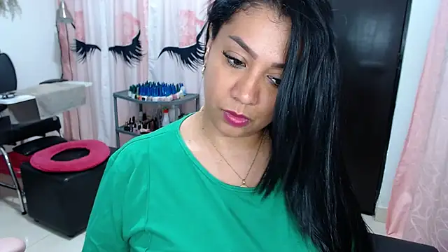 titsbigloversのライブXXXチャット