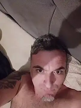 Show modela wifesfuckerpu na web-kameri