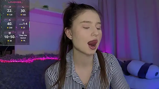 Živý XXX chat _Lua__