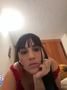 Miaswwe: онлайн-секс-чат