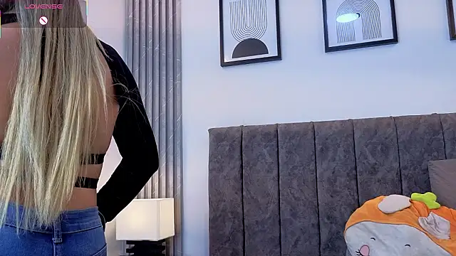 Ema_Stone65のライブXXXチャット