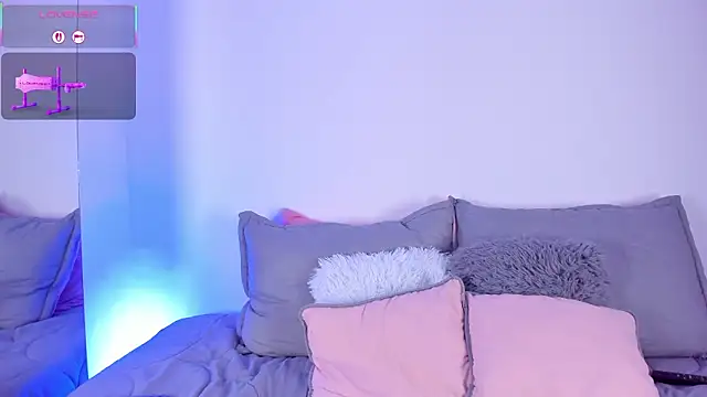 Niky_Vega: онлайн-секс-чат