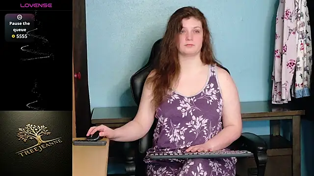 TreeJeanne – Naživo XXX chat