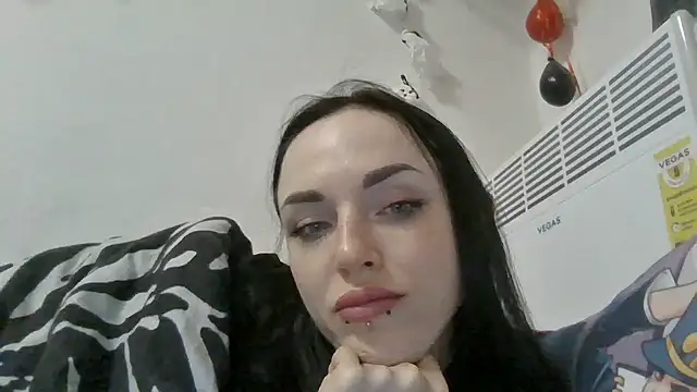 Chat XXX en directo de Trinsy_Love