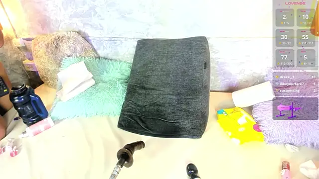 Chatroom XXX en direct de Little_lili19