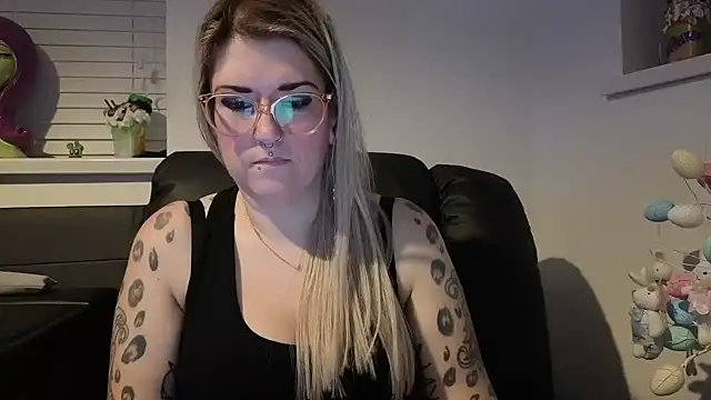 Sembang XXX Secara Langsung Sizzling_Indie36