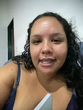 Bigostosa's Live XXX Chat