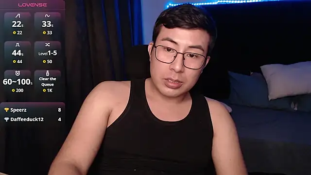 andrewmhilton_ Show Webcam