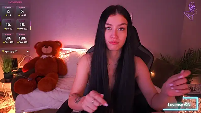 XXX chat uživo modela FataleNellie