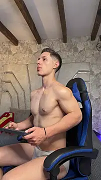 MAXTHOMSON Show Webcam