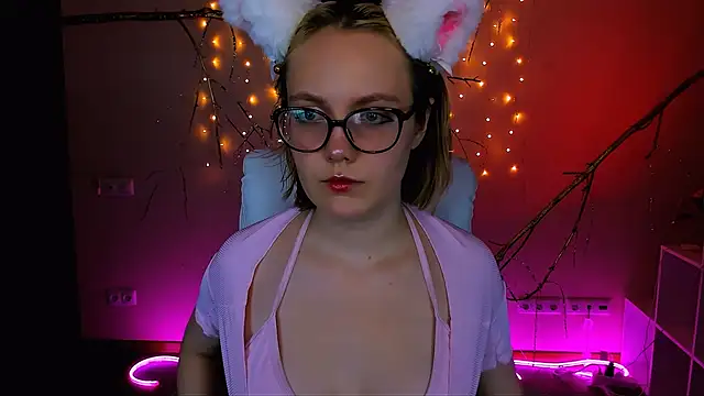 madeline_doll Live XXX Chat