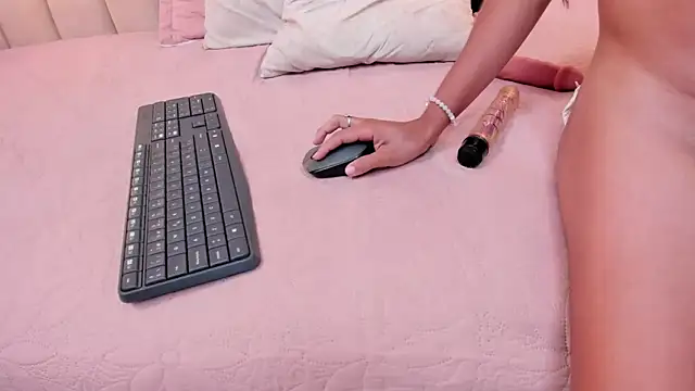 Chat XXX ao vivo de Naughty_Mely_