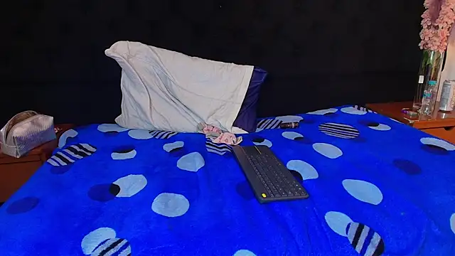 Webkamerová show thonixxandluna