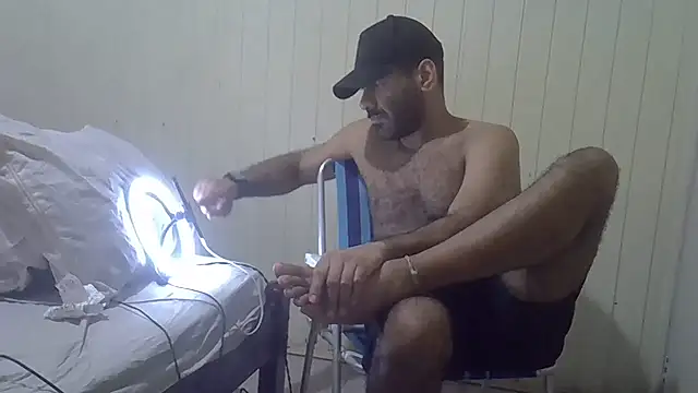 MILITARS Show in webcam