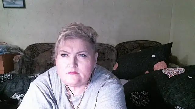 Chat +18 de Lana555 ao vivo