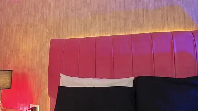 Kendra_kobeinn Live XXX chat