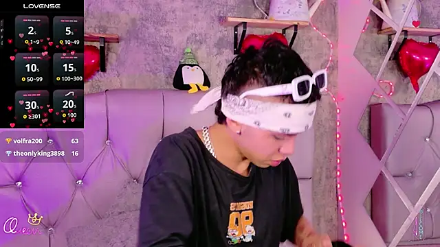 Prince_Apolo: απευθείας συνομιλία ΧΧΧ