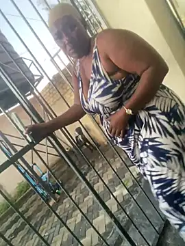 Cardiebae89 Live XXX-chat