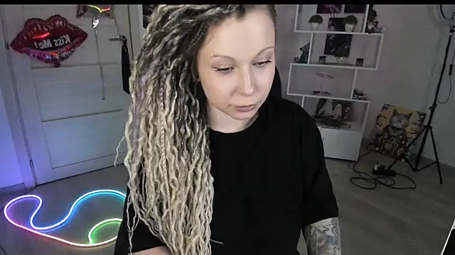 HoneySallyMooren Live XXX chat