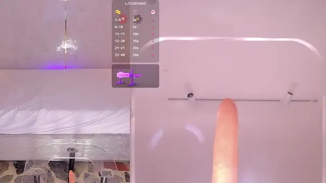 Онлайн чат XXX CandyRouse__