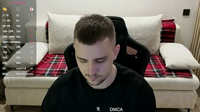 Онлайн чат XXX Larstar01