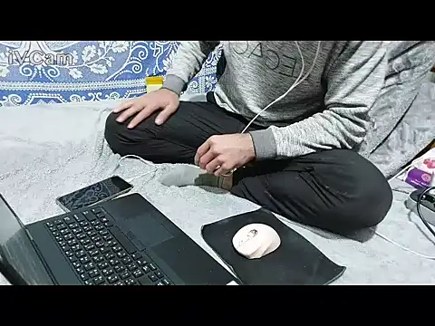 Chat XXX Live yazin19