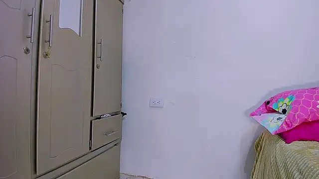 vennuss19 Chat XXX in diretta