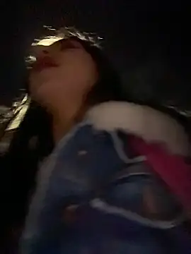 ary_11 লাইভ XXX চ্যাট