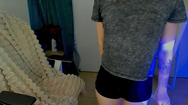 Catherine_e – Naživo XXX chat