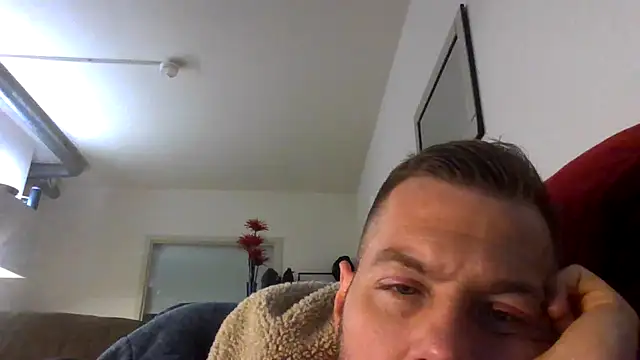 cheekycherryx élő XXX-chatje