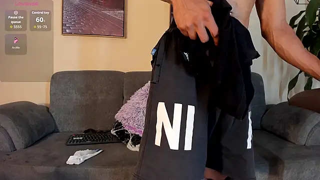 Živý XXX chat Sweet_Alessandre