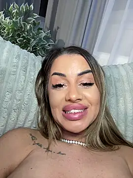 KirstieVegas 即時 XXX 聊天