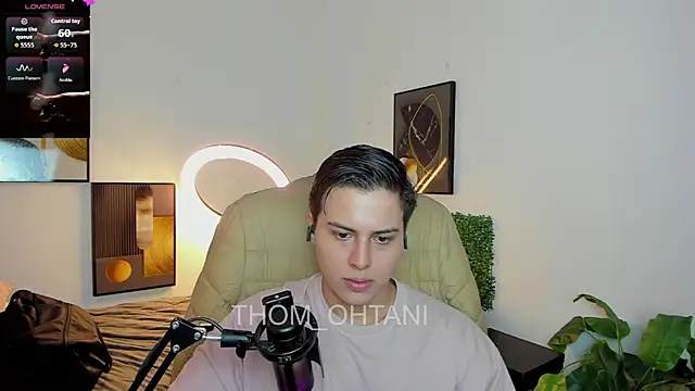 Thom_Ohtani Webcamshow
