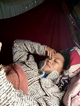 MaiHoa69 Show in webcam