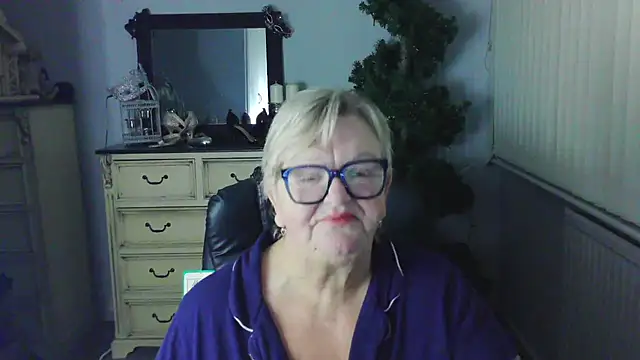 BridgetBlueEyes – Live XXX-chat