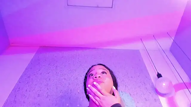 Sofi_Fox_'s Live XXX Chat