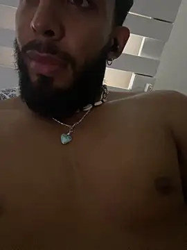 Zyan_Moratto Webcam-Show