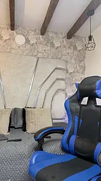 MAXTHOMSON 在線直播表演