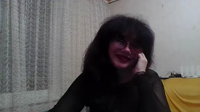 SilviaSky51のライブXXXチャット