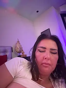 TiffanyRoxx 即時 XXX 聊天