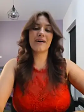 Chat XXX ao vivo de MiaRides19