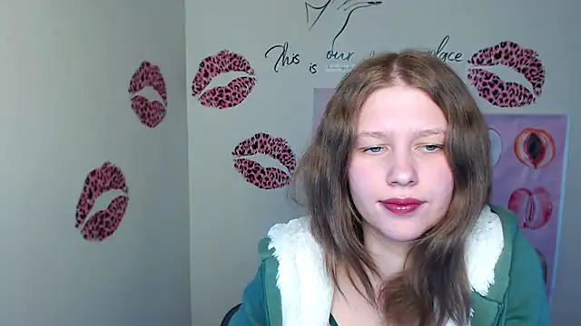 XXX chat uživo modela StellaCRL