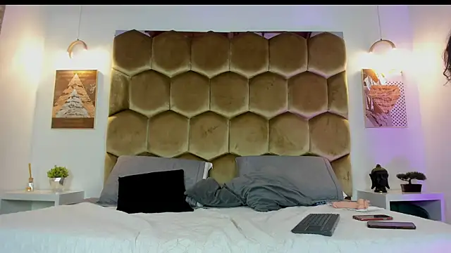 Webkamerová show Mia_Reyesjs